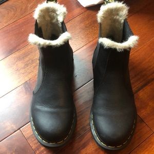 Dr. Martens Lenore Chelsea boots 6